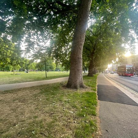96 Uxbridge Road Apartments Londra Dış mekan fotoğraf